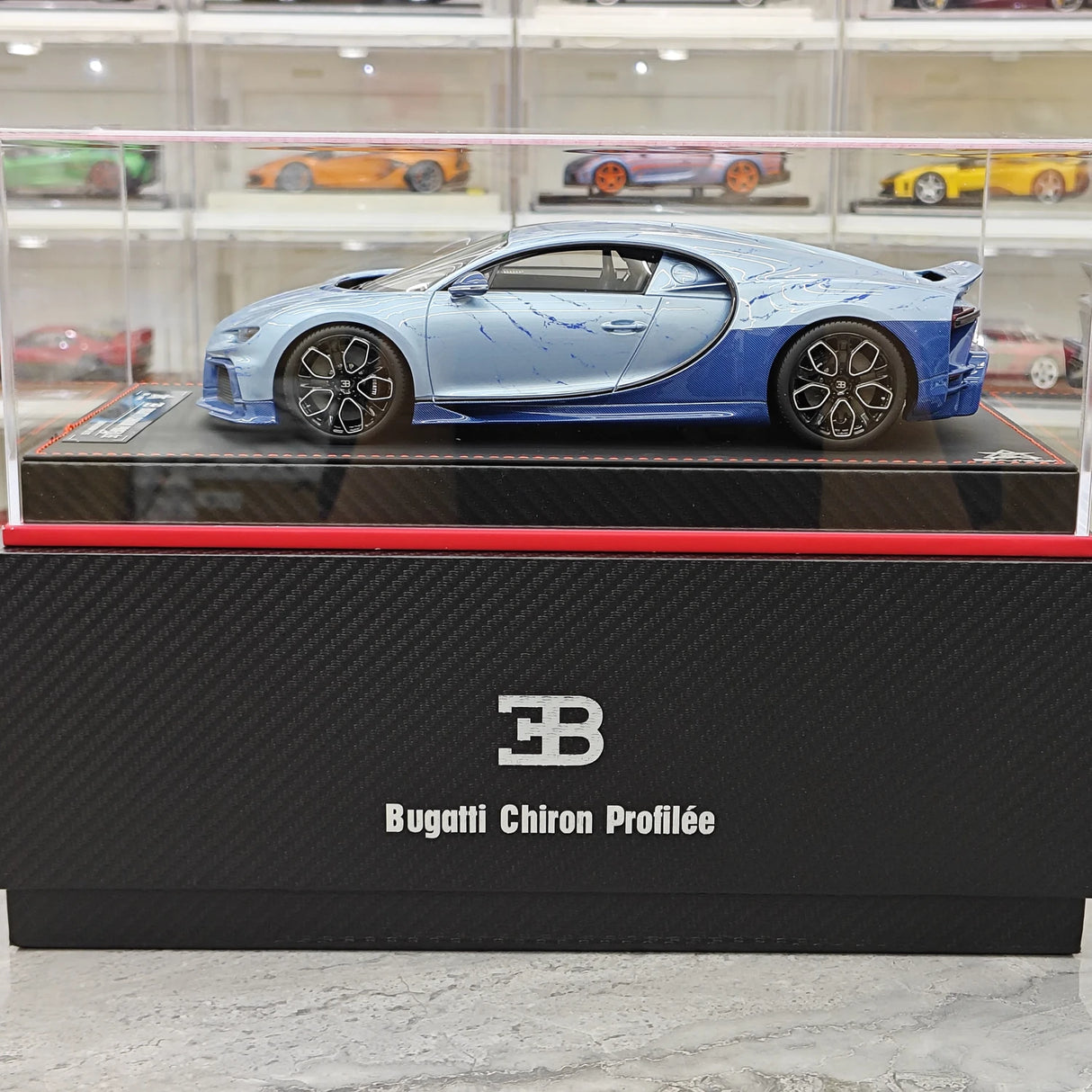 BBA Bugatti 2022 Chiron Profilee Ice Blue Marble 1:18 – نموذج راتنج قابل للجمع