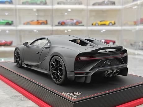 BBA Bugatti 2022 Chiron 프로필 매트 블랙 1:18 – 수집용 레진 모델 레진