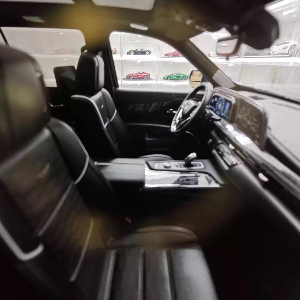 [BBA] 1:18 Cadillac 2021 Escalade Black Model Car Resin