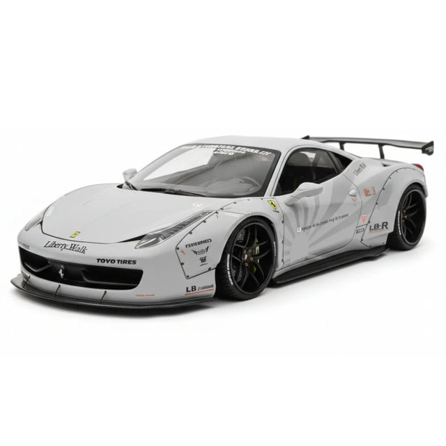 [BBA] 1:18 Ferrari 2009 458 Italia LBWK grå modellbil harts