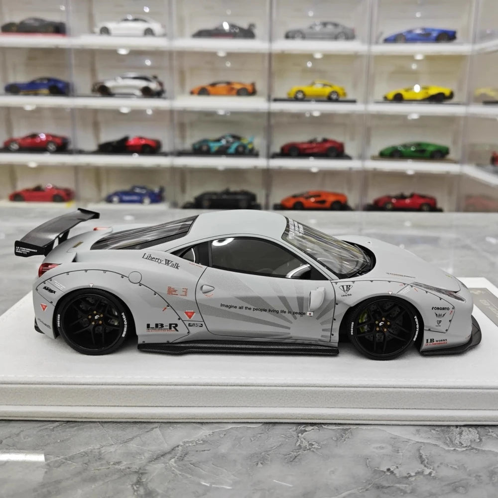 [BBA] 1:18 Ferrari 2009 458 Italia LBWK grå modellbil harts