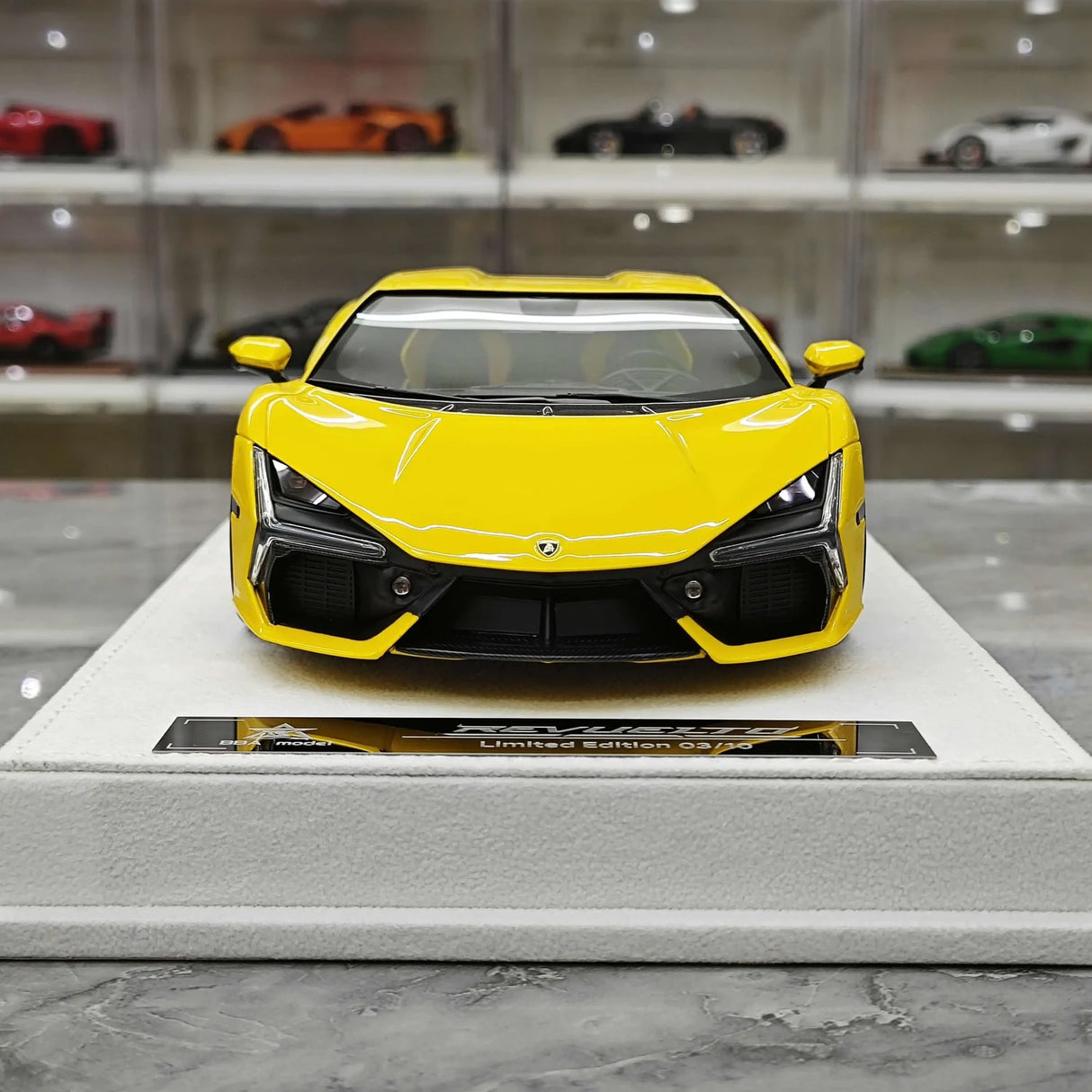 BBA Lamborghini 2023 Revuelto Yellow 1:18 – Resina da collezione per modelli in resina