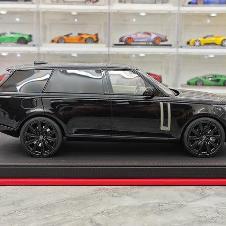 BBA Land Rover 2018 Range Rover Autobiografia LWB Black 1:18 – Resina Modelo de Resina de Coleção