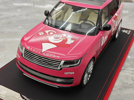BBA Land Rover 2018 Range Rover SVAutobiografia Orso Fragola a passo lungo 1:18 – Resina modello in resina da collezione