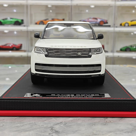 BBA Land Rover 2018 Range Rover SVAutobiografia Bianco a passo lungo 1:18 – Resina modello in resina collezionabile