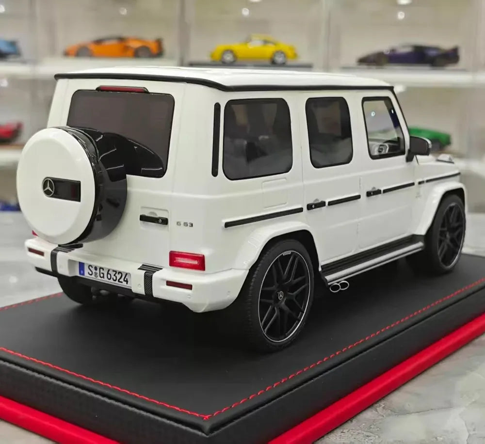 [BBA] 1:18 Mercedes-Benz 2025 G63 AMG White Model Car Resin