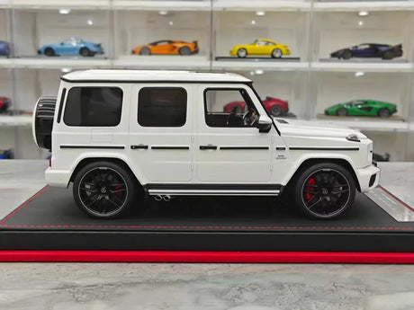 [BBA] 1:18 Mercedes-Benz 2025 G63 AMG White Model Car Resin
