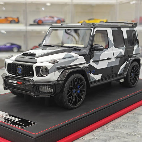 BBA Mercedes-Brabus 2025 G800 Camouflage Blue Badge 1:18 – Résine de modèle en résine de collection