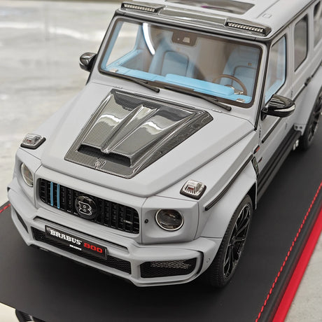 BBA Mercedes-Brabus 2025 G800 Matte Battle Gray 1:18 – Résine de modèle en résine de collection