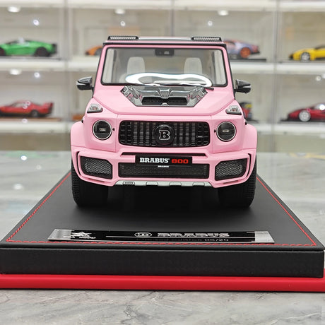 BBA Mercedes-Brabus 2025 G800 Matte Pink 1:18 – Résine modèle en résine de collection