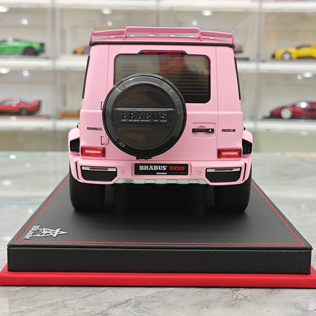 BBA Mercedes-Brabus 2025 G800 Matte Pink 1:18 – Résine modèle en résine de collection