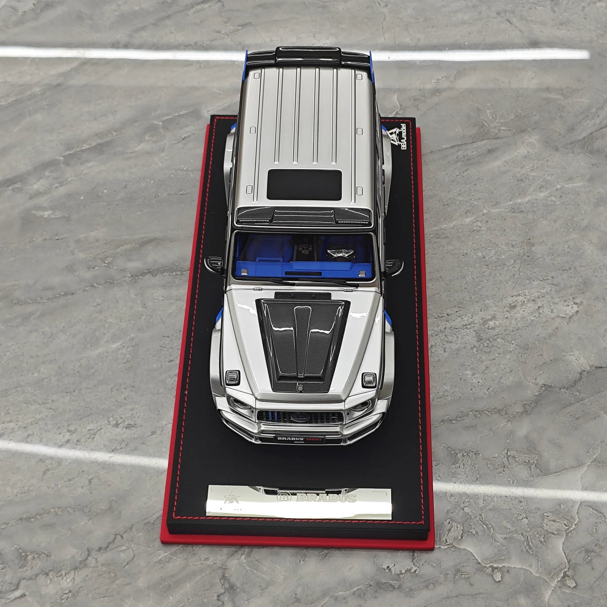 BBA Mercedes-Brabus 2025 G800 Tungsten Silver 1:18 – Résine modèle en résine de collection