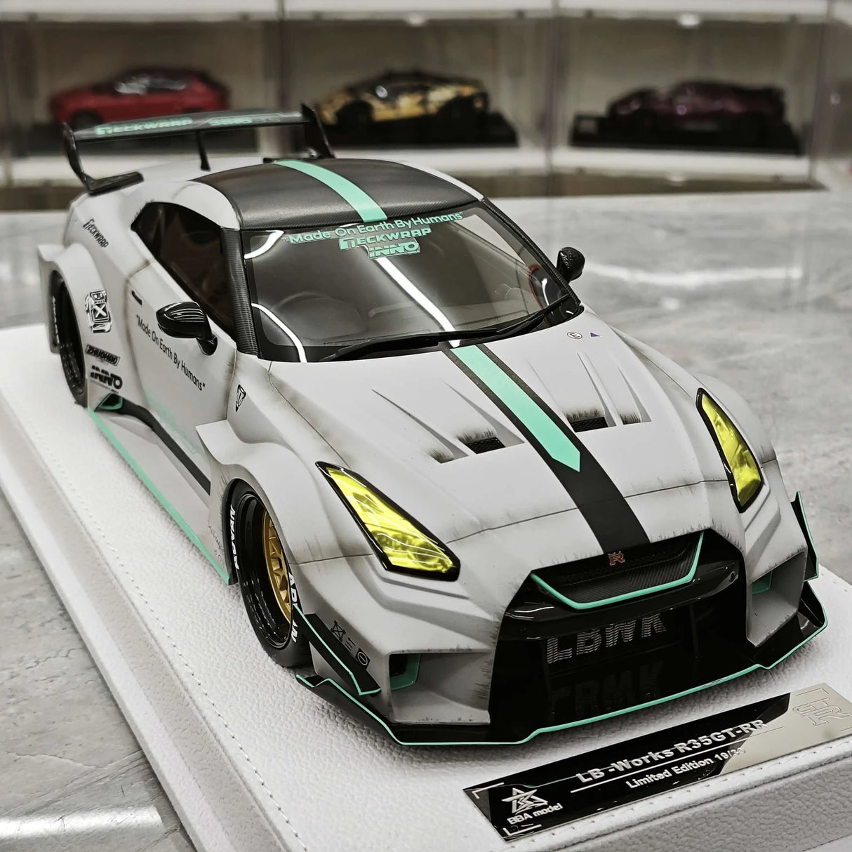 BBA Nissan 2024 GT-R R35 35GT-RR Gray 1:18 – Resina da collezione per modelli in resina