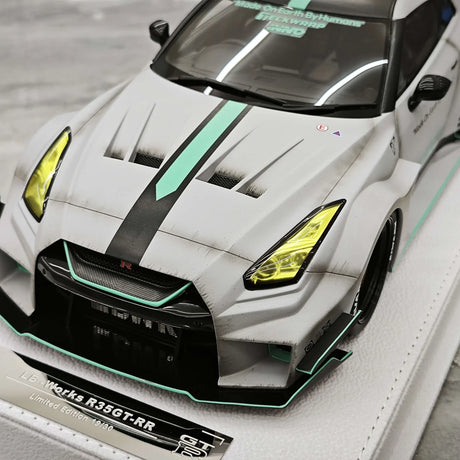 BBA Nissan 2024 GT-R R35 35GT-RR Gray 1:18 – Sammelobjekt-Resin-Modellharz