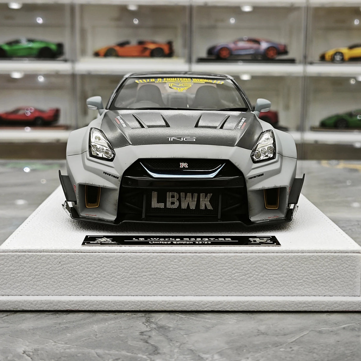 [BBA] 1:18 Nissan GT-R R35 LB-Silhouette Works GT 35GT-RR grigio modellino di auto in resina