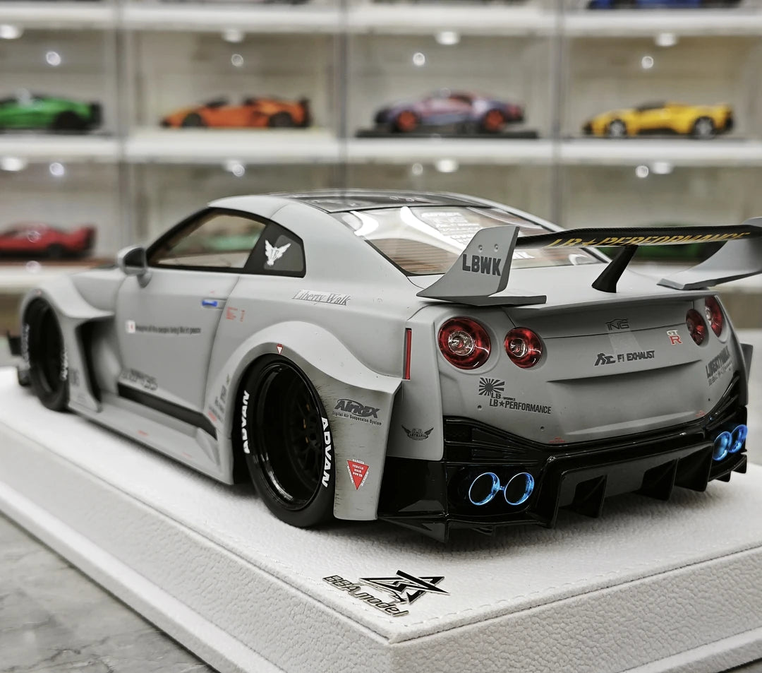 [BBA] 1:18 Nissan GT-R R35 LB-Silhouette Works GT 35GT-RR grigio modellino di auto in resina