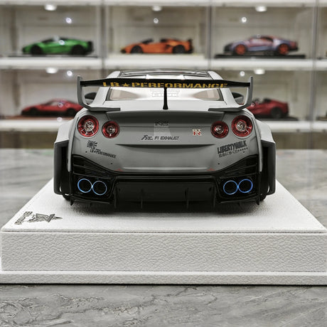 [BBA] 1:18 Nissan GT-R R35 LB-Silhouette Works GT 35GT-RR grigio modellino di auto in resina