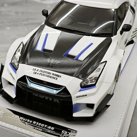 [BBA] 1:18 Nissan GT-R R35 LB-Silhouette Works GT 35GT-RR bianco modellino di auto in resina