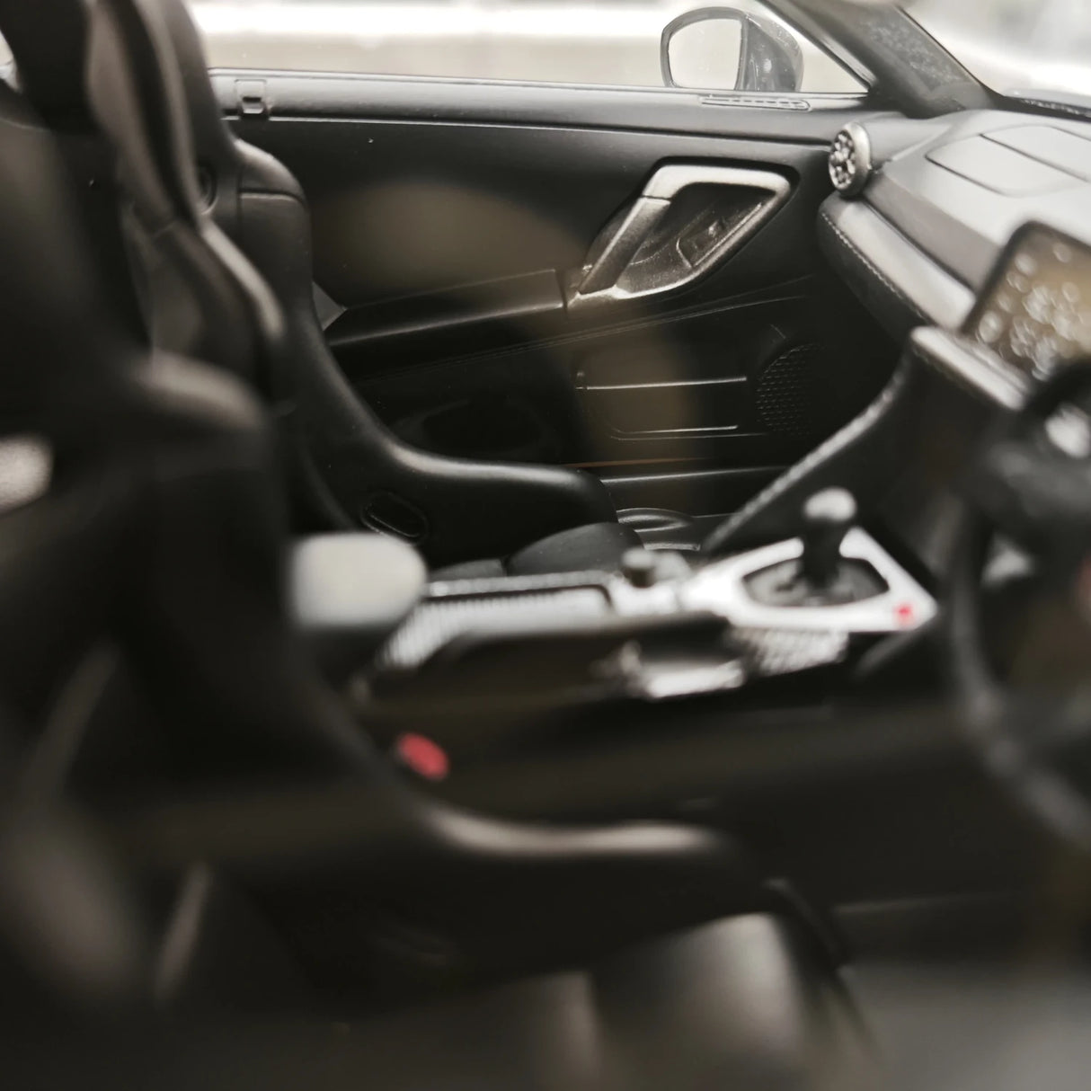 [BBA] 1:18 Nissan GT-R R35 LB-Silhouette Works GT 35GT-RR bianco modellino di auto in resina