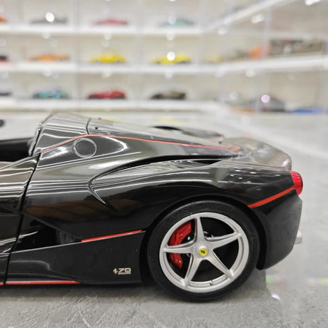 [BBR] 1:18 Ferrari 2013 LaFerrari Aperta Black Model Car Die-Cast