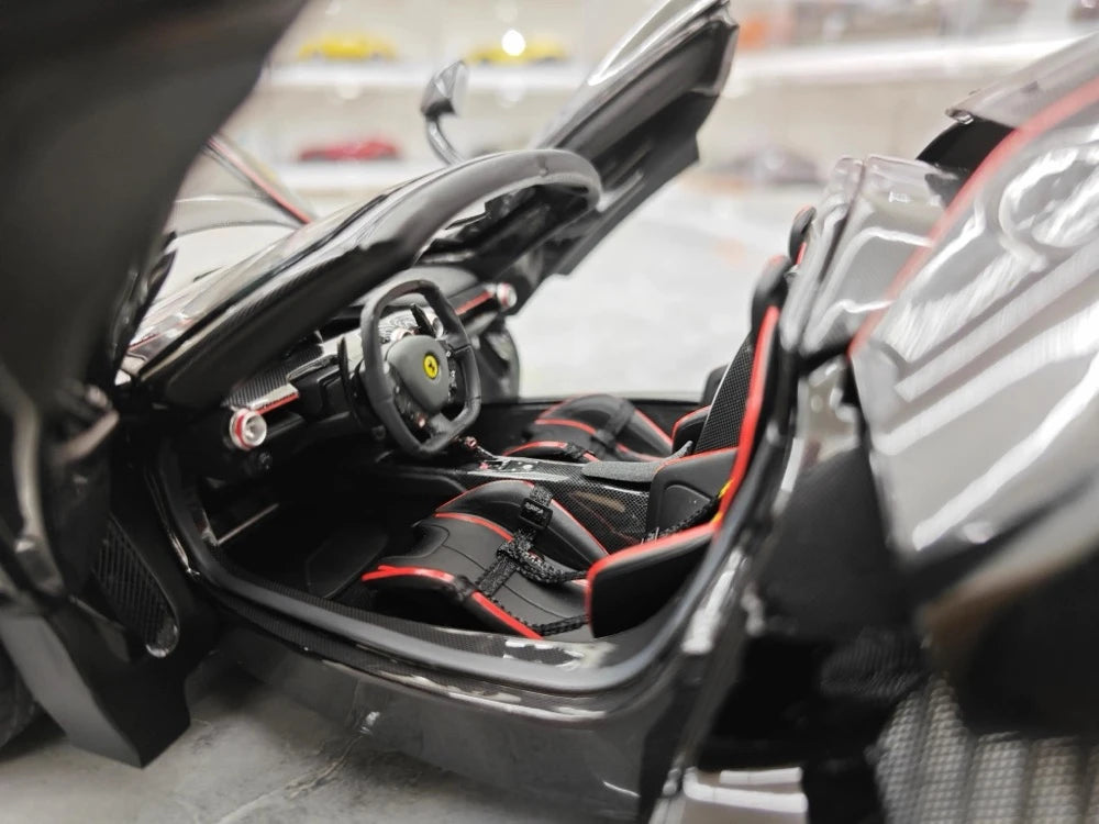 [BBR] 1:18 Ferrari 2013 LaFerrari Aperta nero modellino di auto Die-Cast
