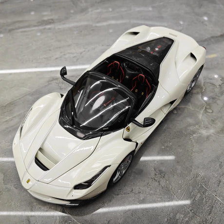 [BBR] 1:18 Ferrari 2013 LaFerrari Aperta vit modellbil Die-Cast