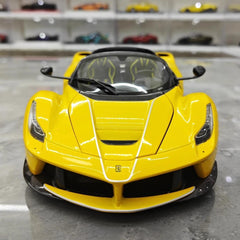 [BBR] 1:18 Ferrari 2013 LaFerrari Aperta Yellow Model Car Die-Cast