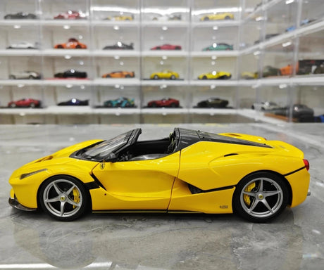 [BBR] 1:18 Ferrari 2013 LaFerrari Aperta gul modellbil Die-Cast