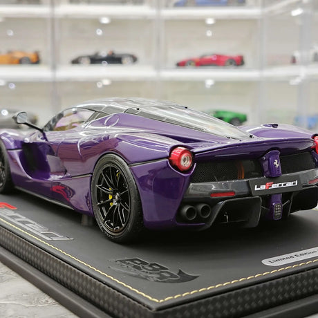 BBR Ferrari 2013 LaFerrari Coupe Viola Hong Kong Italian Flag 1:18 – Modelo de metal fundido coleccionable