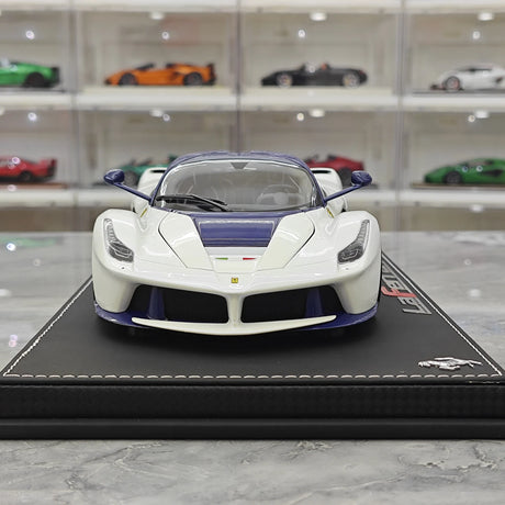 [BBR] 1:18 Ferrari 2013 LaFerrari White and Blue Model Car Die-Cast
