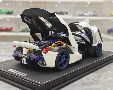 [BBR] 1:18 Ferrari 2013 LaFerrari White and Blue Model Car Die-Cast