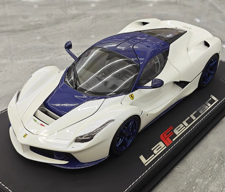 [BBR] 1:18 Ferrari 2013 LaFerrari White and Blue Model Car Die-Cast