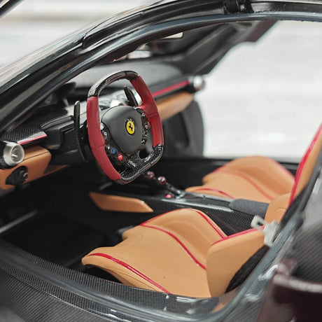 [BBR] 1:18 Ferrari 2013 LaFerrari Wine Model Car Die-Cast