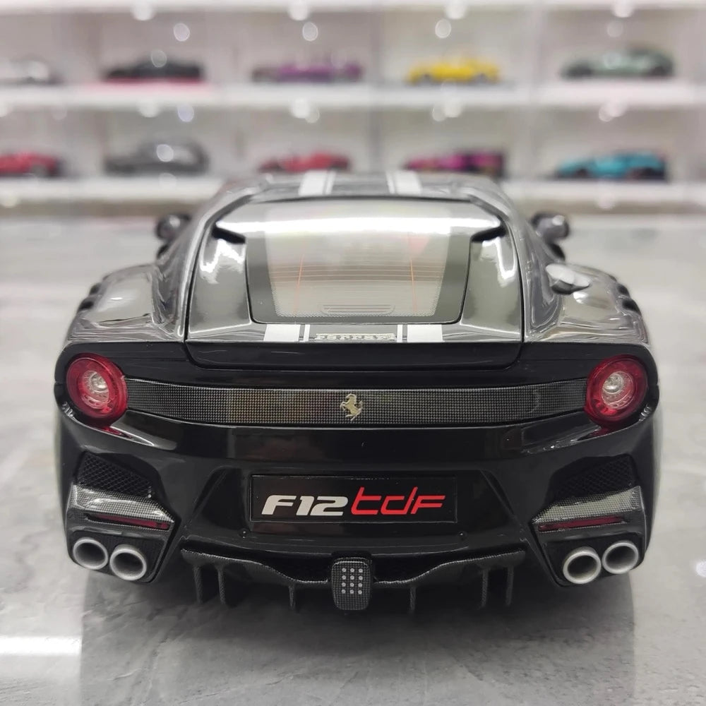 [BBR] 1:18 Ferrari 2015 F12 TDF Black Model Car Die-Cast