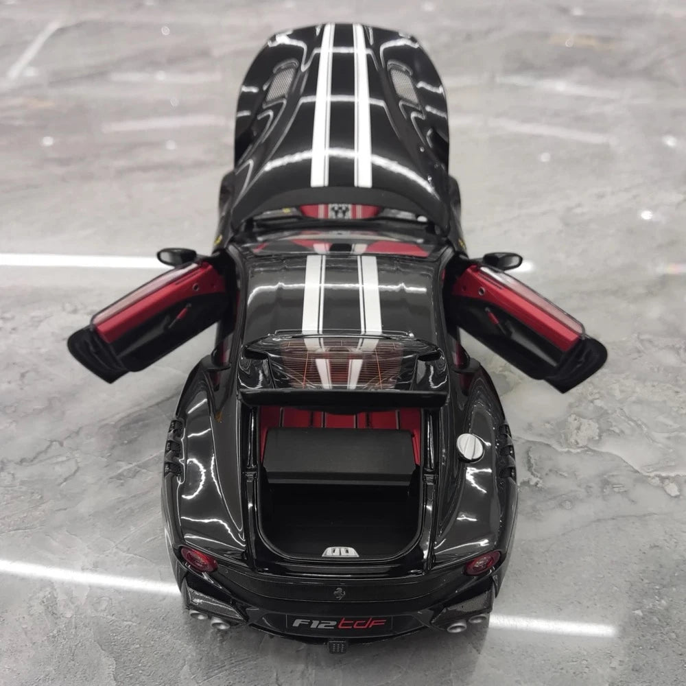 [BBR] 1:18 Ferrari 2015 F12 TDF Black Model Car Die-Cast
