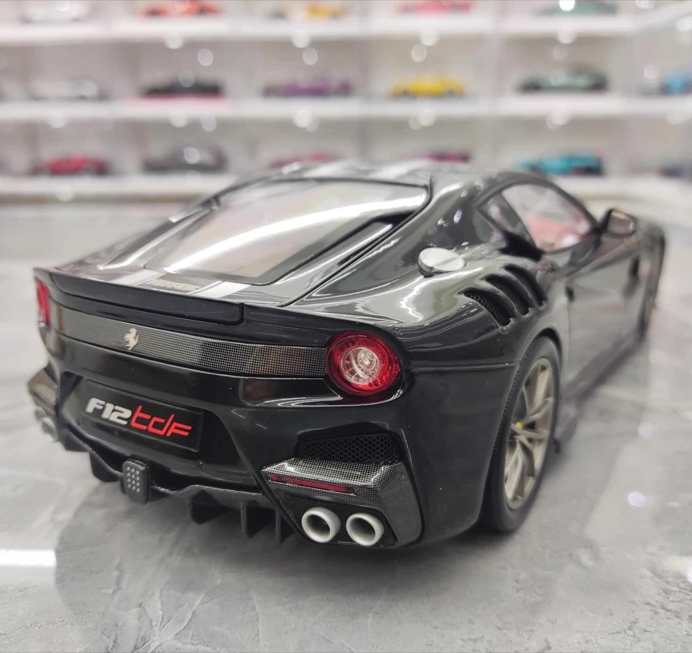 [BBR] 1:18 Ferrari 2015 F12 TDF Black Model Car Die-Cast