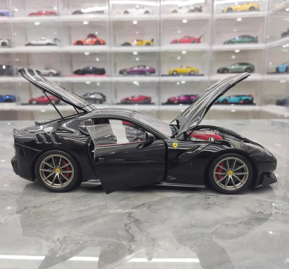 [BBR] 1:18 Ferrari 2015 F12 TDF Black Model Car Die-Cast