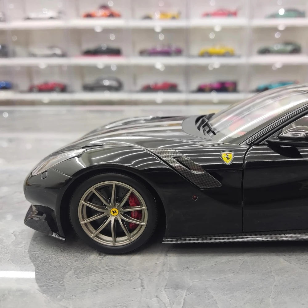 [BBR] 1:18 Ferrari 2015 F12 TDF Black Model Car Die-Cast