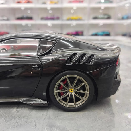 [BBR] 1:18 Ferrari 2015 F12 TDF Black Model Car Die-Cast
