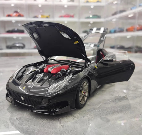[BBR] 1:18 Ferrari 2015 F12 TDF Black Model Car Die-Cast