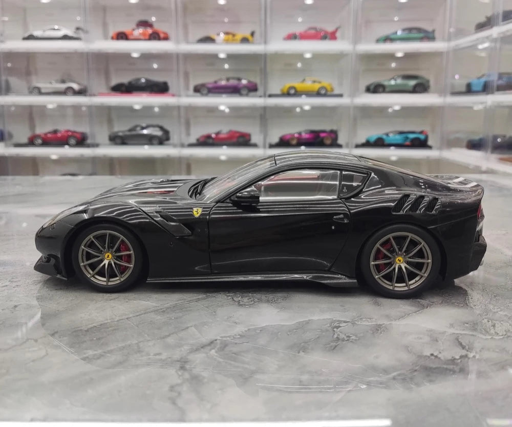 [BBR] 1:18 Ferrari 2015 F12 TDF Black Model Car Die-Cast
