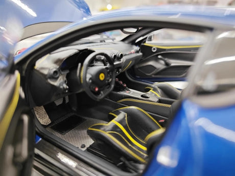 [BBR] 1:18 Ferrari 2015 F12 TDF Blue Model Car Die-Cast