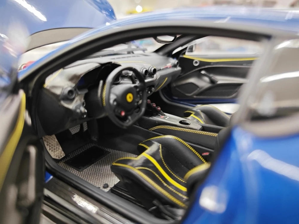 [BBR] 1:18 Ferrari 2015 F12 TDF Blue Model Car Die-Cast
