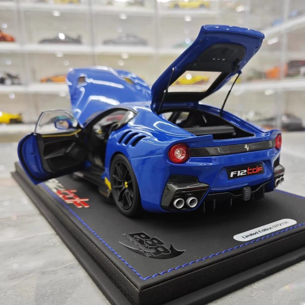 [BBR] 1:18 Ferrari 2015 F12 TDF bleu & jaune Line voiture miniature Die-Cast