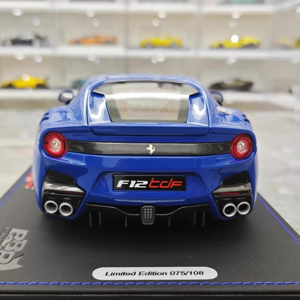 [BBR] 1:18 Ferrari 2015 F12 TDF bleu & jaune Line voiture miniature Die-Cast