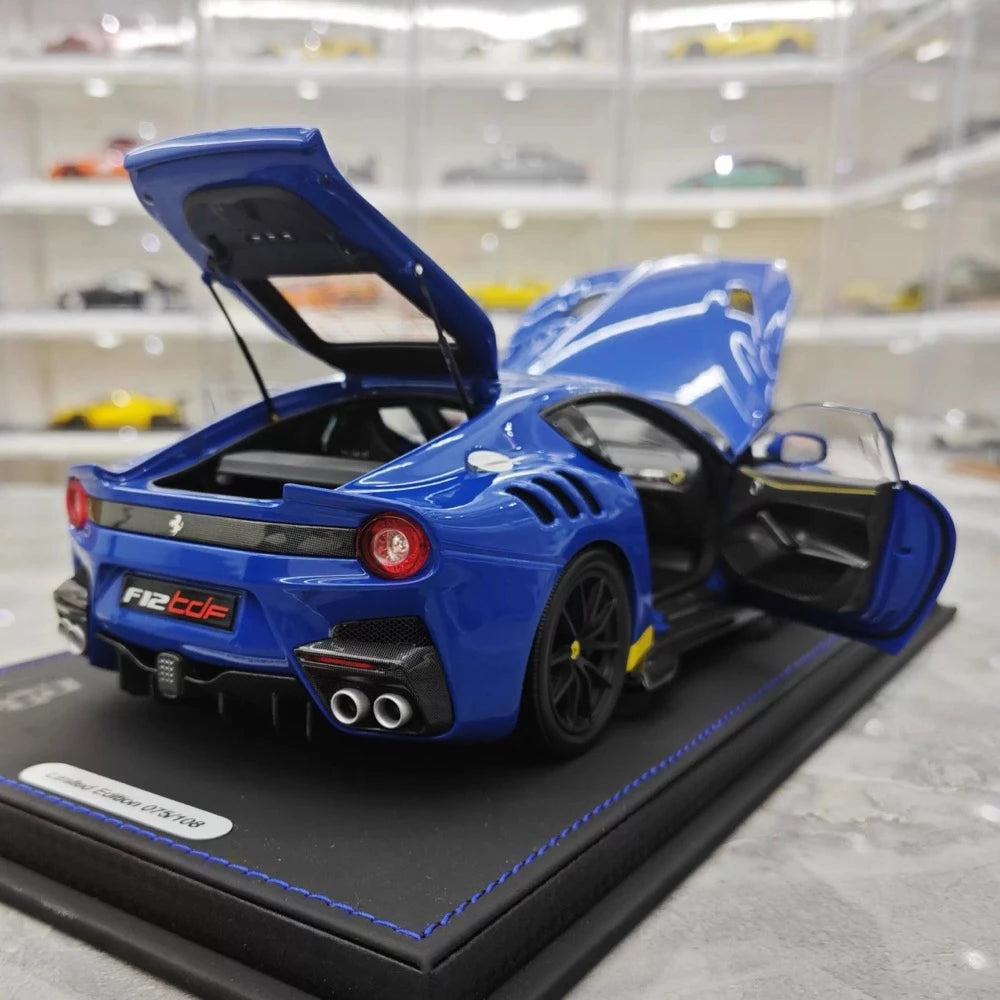 [BBR] 1:18 Ferrari 2015 F12 TDF bleu & jaune Line voiture miniature Die-Cast