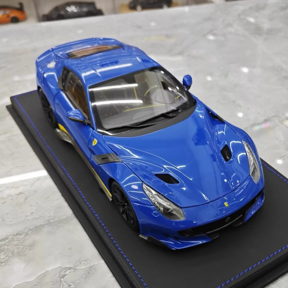 [BBR] 1:18 Ferrari 2015 F12 TDF bleu & jaune Line voiture miniature Die-Cast