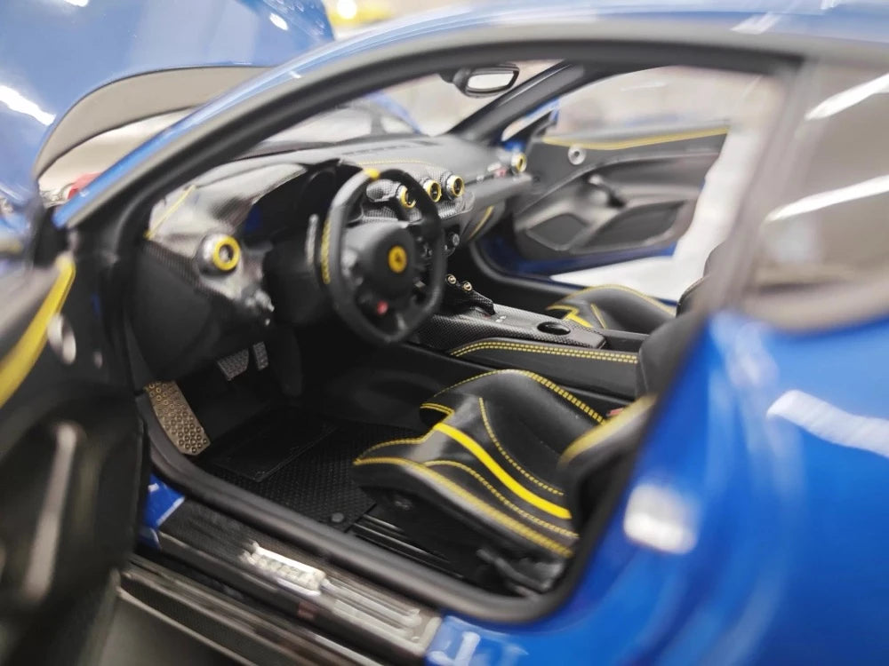 [BBR] 1:18 Ferrari 2015 F12 TDF Blue & Yellow Line Model Car Die-Cast