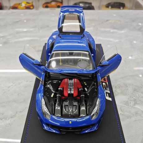 [BBR] 1:18 Ferrari 2015 F12 TDF blå & gul Line modellbil Die-Cast