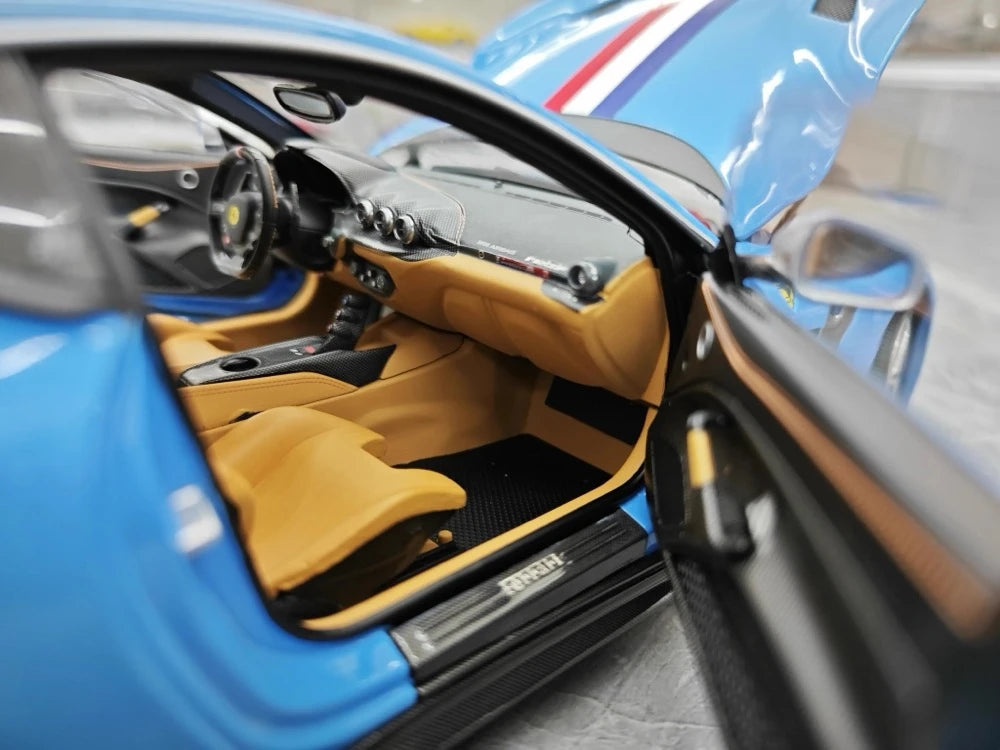 [BBR] 1:18 Ferrari 2015 F12 TDF Cyan Model Car Die-Cast